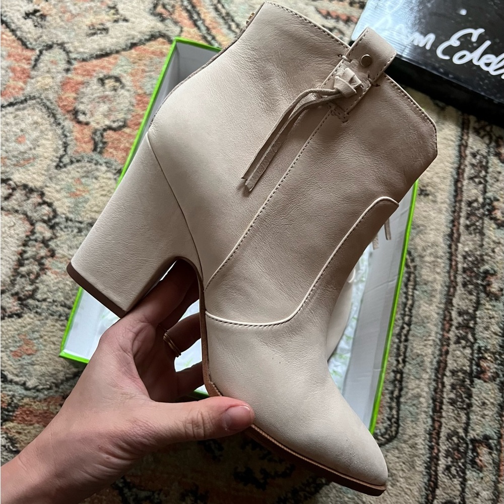 Sam Edelman Niomi Bootie